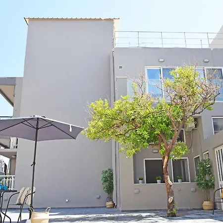 Cretesuites - Urban With Pool - 500m To The Rethimnon