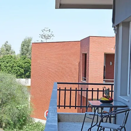 Cretesuites - Urban With Pool - 500m To The *