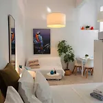 Cretesuites - Urban With Pool - 500m To The 레팀노