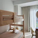 Cretesuites - Urban With Pool - 500m To The *