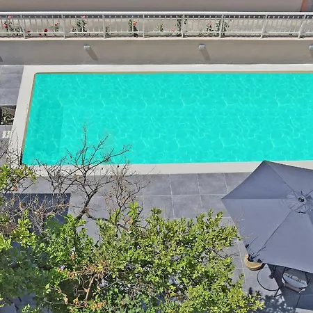 Cretesuites - Urban With Pool - 500m To The *