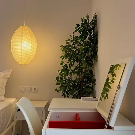 Cretesuites - Urban With Pool - 500m To The Apartment