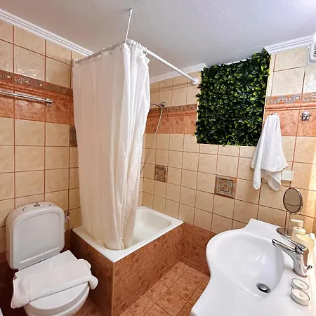 Cretesuites - Urban With Pool - 500m To The 公寓 罗希姆诺