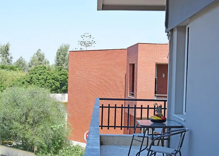 Cretesuites - Urban With Pool - 500m To The *