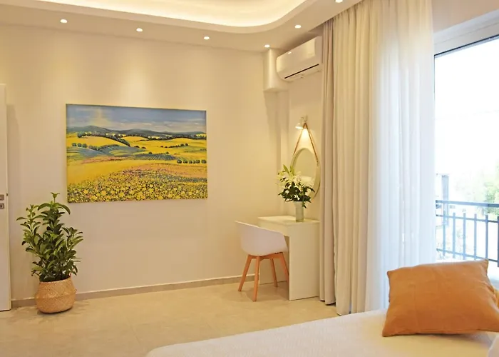 Cretesuites - Urban With Pool - 500m To The *