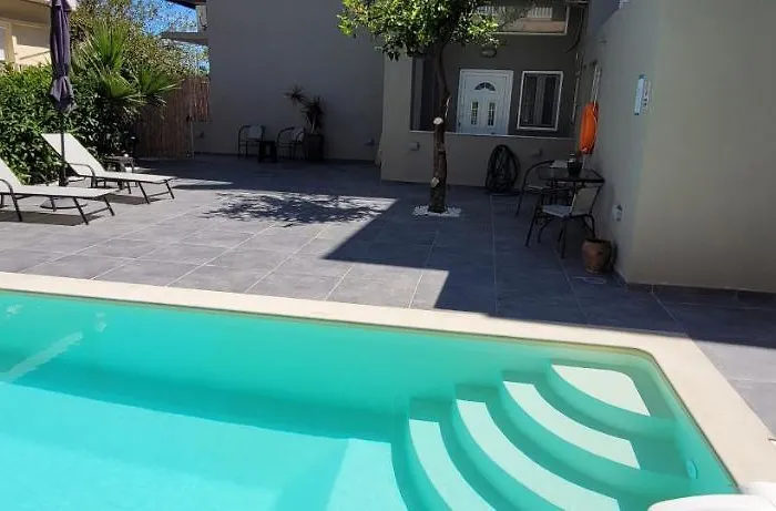 Cretesuites - Urban With Pool - 500m To The Апартаменты *