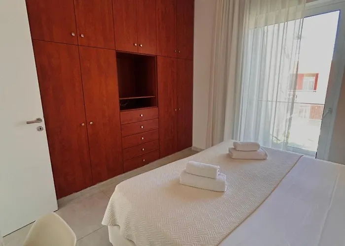 Cretesuites - Urban With Pool - 500m To The Апартаменты Ретимно