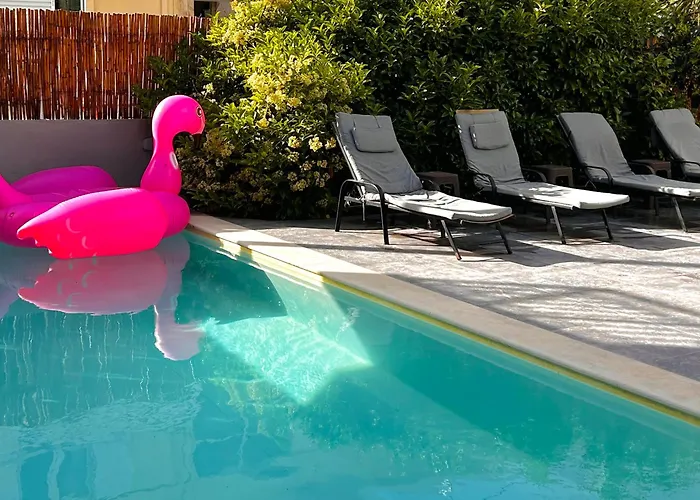 Апартаменты Cretesuites - Urban With Pool - 500m To The Ретимно