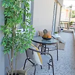 Cretesuites - Urban With Pool - 500m To The Apartman