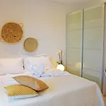 Cretesuites - Urban With Pool - 500m To The * Réthimno
