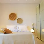 Cretesuites - Urban With Pool - 500m To The Réthimno